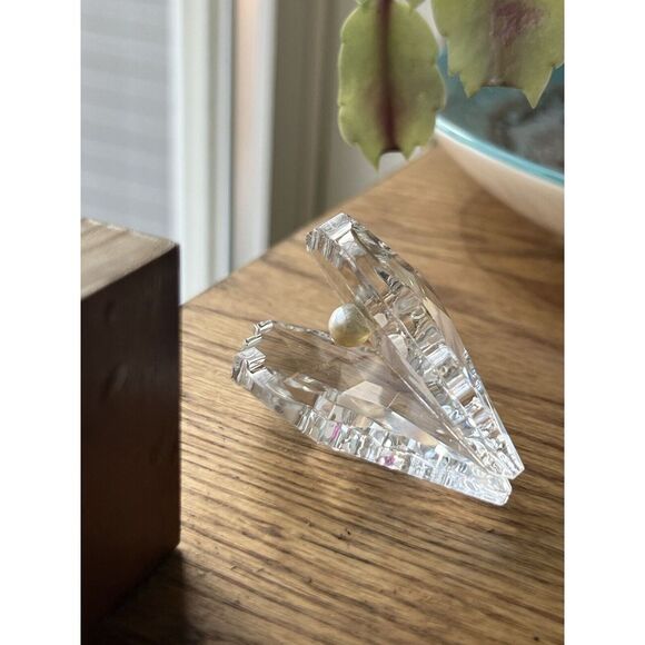 Swarovski Crystal Oyster Clam ShellWith Pearl 2.5" x 2" - Picture 5 of 8